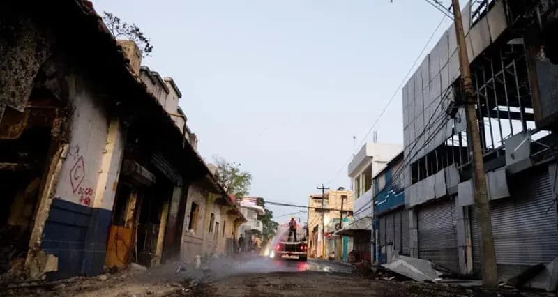 Daños a negocios asegurados por explosión en San Cristóbal llegarían hasta RD$200 millones