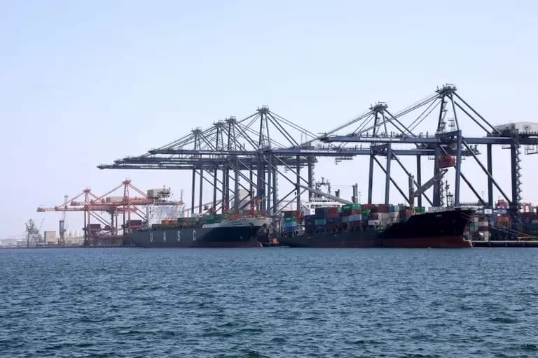 El régimen de Irán tomó un buque petrolero en el Golfo de Omán alegando una orden judicial