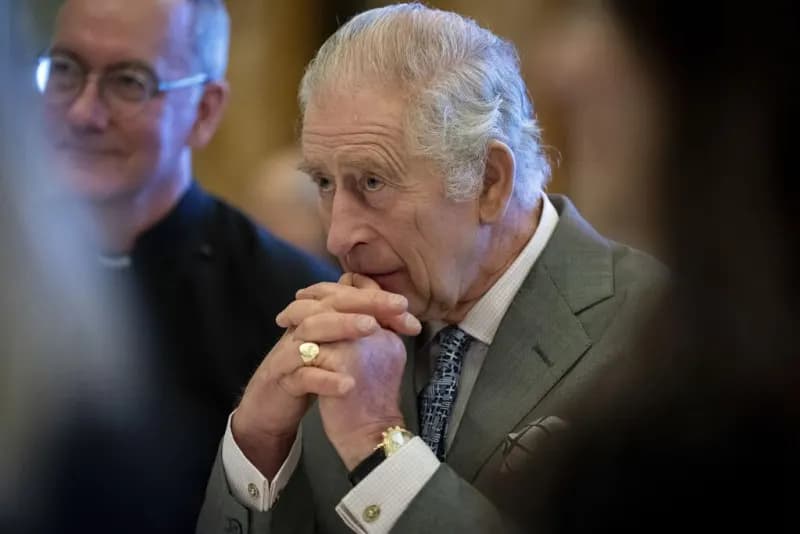 Diagnostican al rey Carlos III con un tipo de cáncer