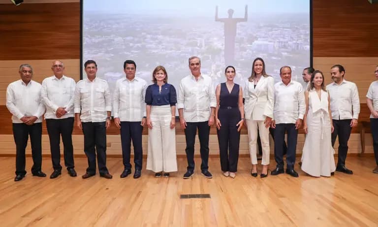 Presentan Visit Santiago y Santiago Turístico Bureau
