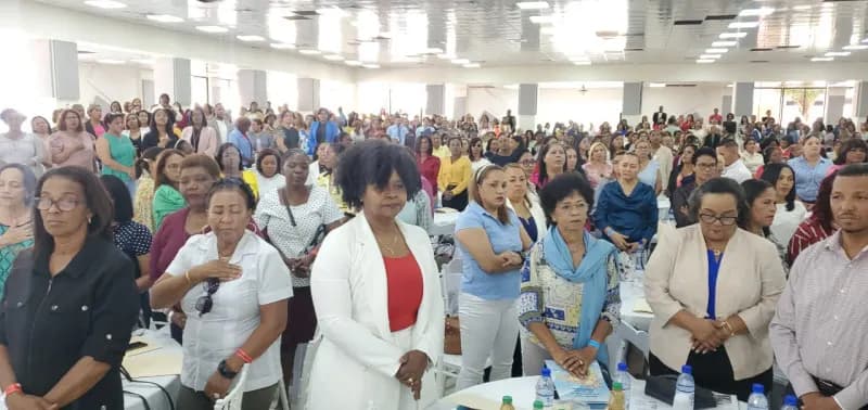 Enfermeras se sienten agotadas, mal pagadas y poco valoradas