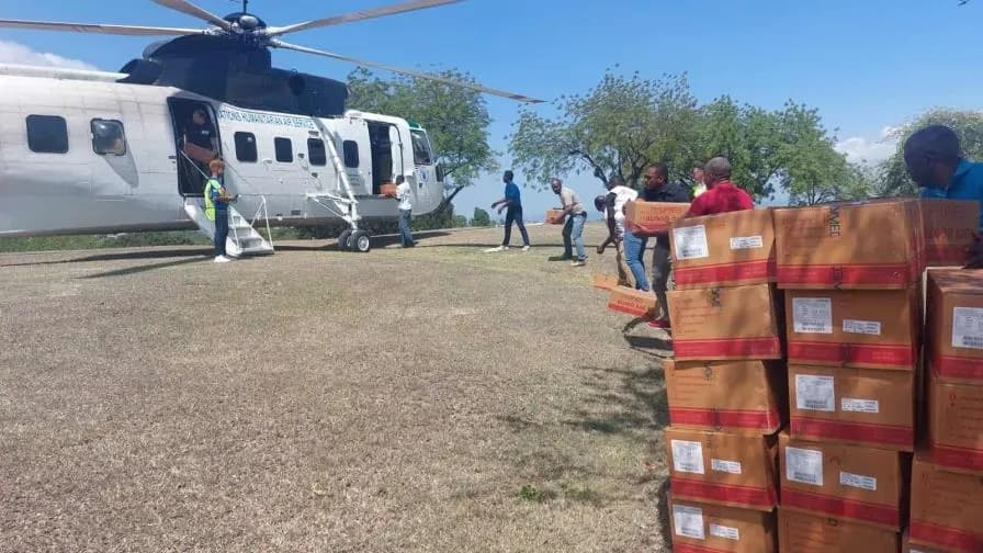 La ONU dice que inició entrega de ayuda humanitaria por "puente aéreo" entre Haití y RD