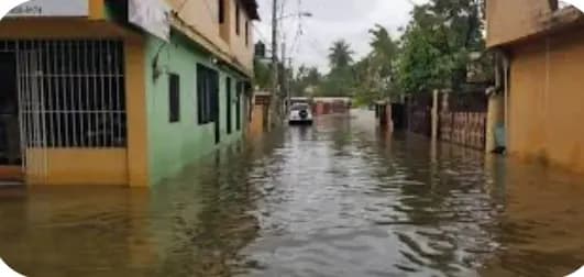Decenas de casas afectadas por inundaciones en Puerto Plata