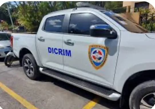 Arrestan hombre que contactaba personas en redes y apps de citas para torturarlas y robarles