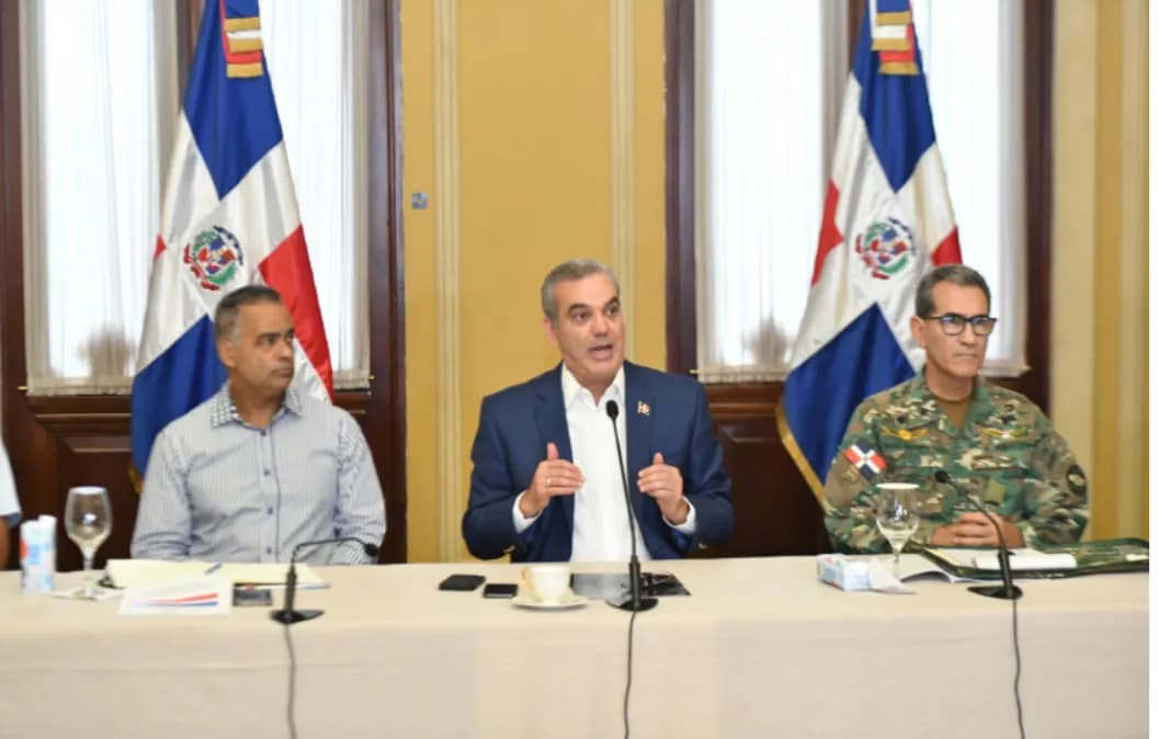 Gobierno activa medidas preventivas ante amenaza de huracán Beryl