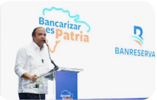 Más de mil personas acceden a cuentas bancarias a través del programa Bancarizar es Patria