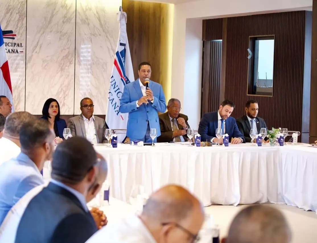 LMD inicia entrega de incentivos por buen desempeño municipal