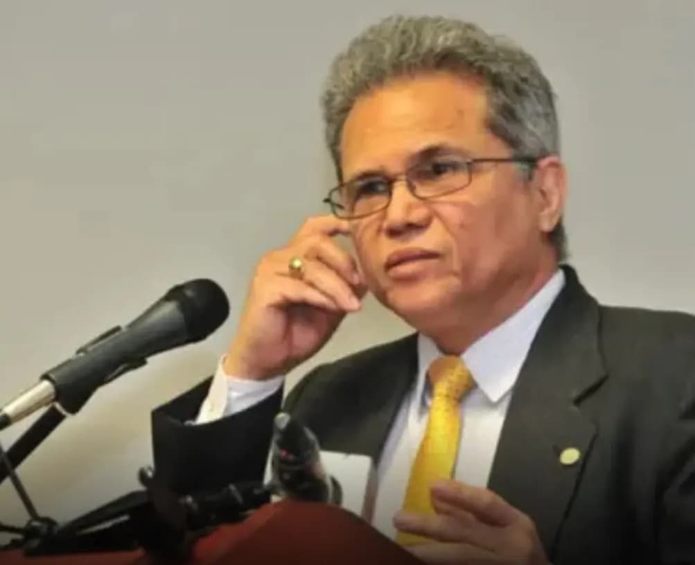 Colegio Médico y Gobierno acuerdan aumento salarial para el 2025