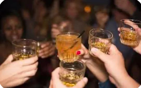 Interior y Policía anuncia flexibilización de horario de expendio de bebidas alcohólicas por Navidad