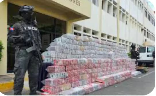 Red intentó compleja logística para mover 9.8 toneladas coca a Bélgica
