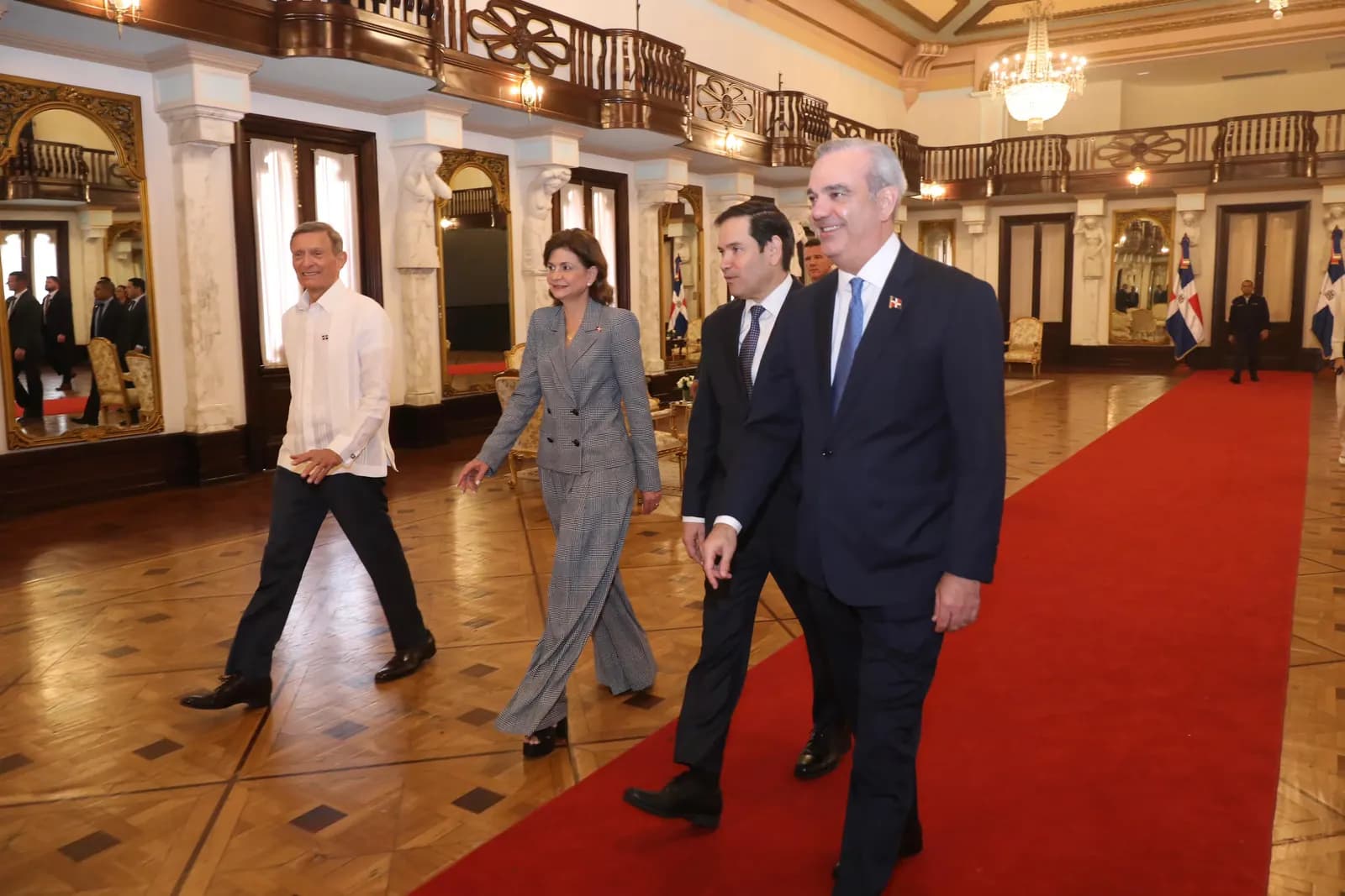 Presidente Abinader recibe en su Despacho al secretario de Estado de EE.UU., Marco Rubio