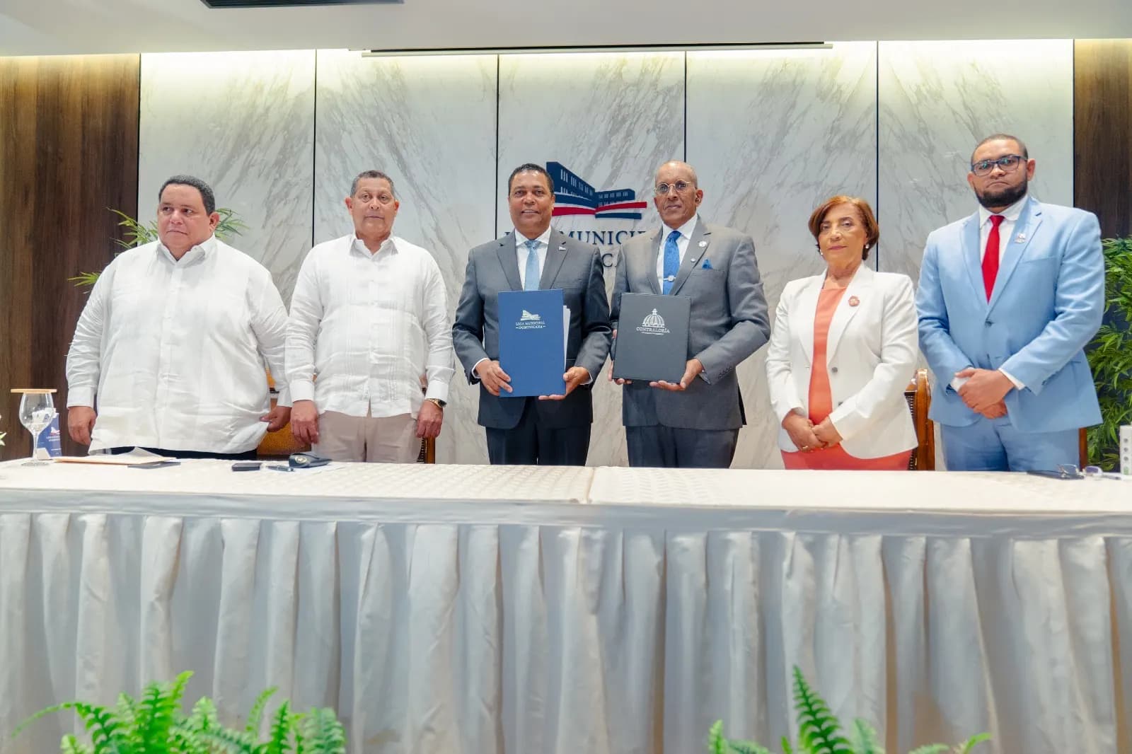 Contralor de la República destaca sinergia con la LMD para el avance institucional de los gobiernos locales con la aplicación Nobaci