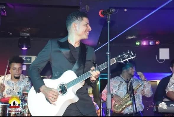 El Varón de la Bachata arrasa en Europa y anuncia gira por Estados Unidos