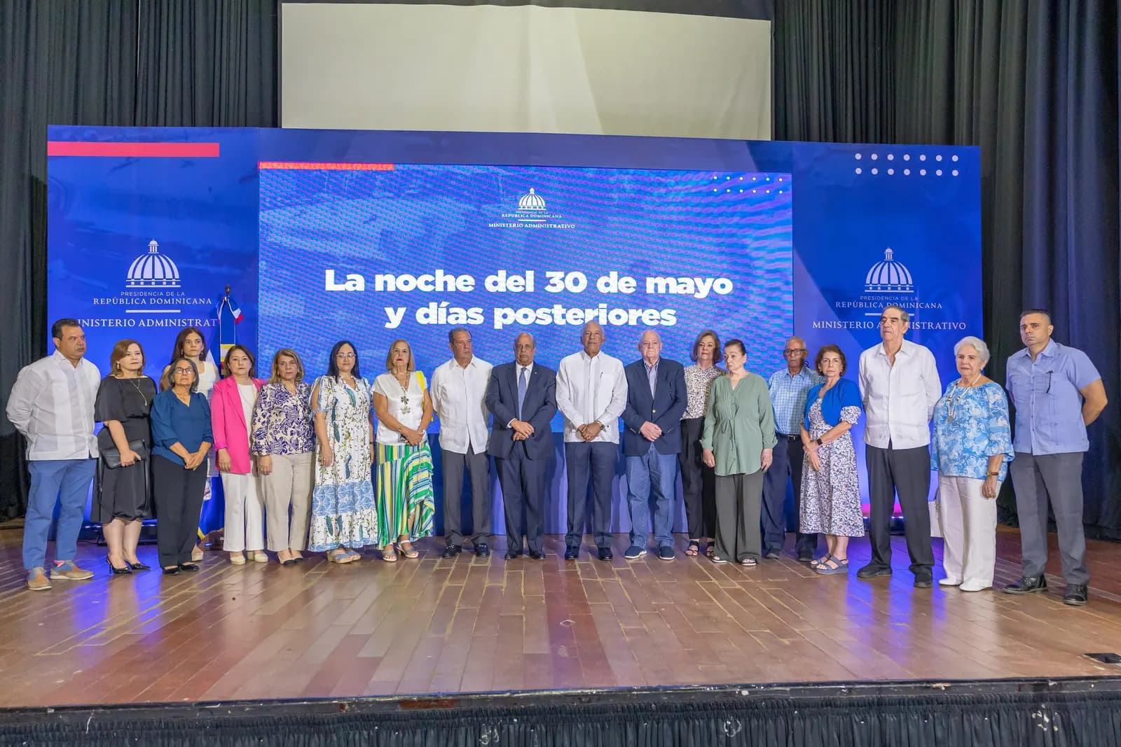La noche del 30 de mayo y días posteriores: Conferencia