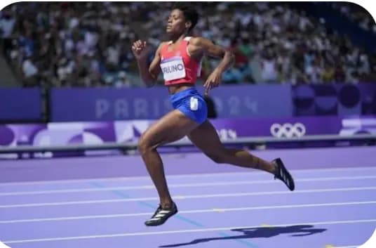 Marileidy Paulino gana plata en Mundial de Atletismo