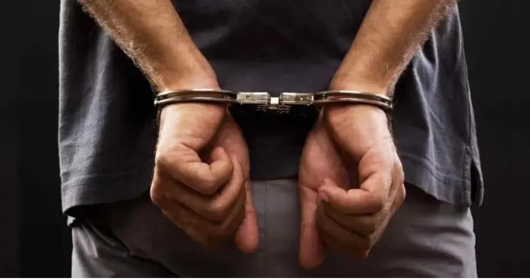 Arrestan fiscal que recibió soborno de US$10 mil dólares de una persona que investigaba