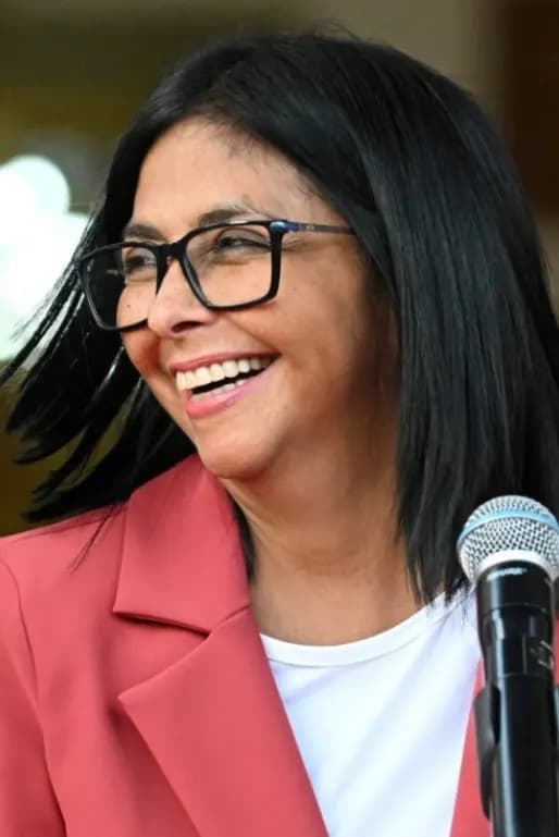 Estados Unidos levanta las sanciones contra la líder venezolana Delcy Rodríguez