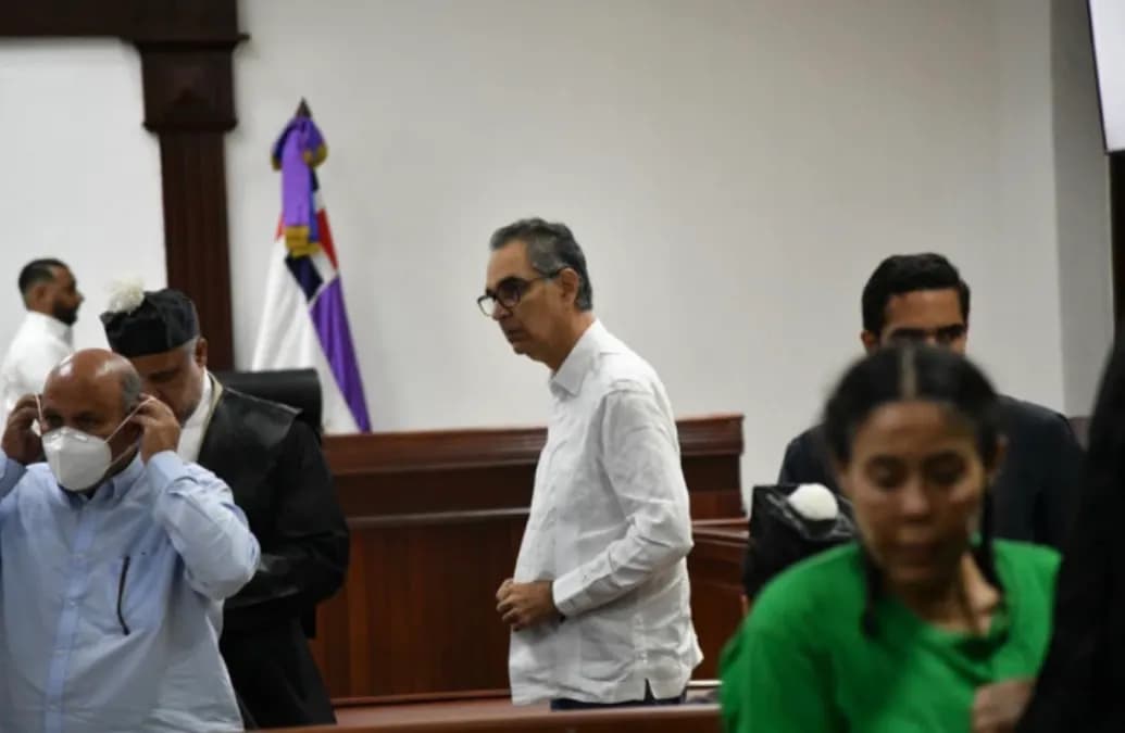 Juez mantiene prisión preventiva a Santiago Hazim y otros seis imputados en caso Senasa