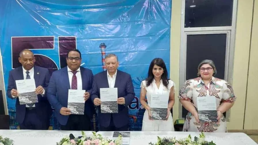 Refidomsa presenta estudio sobre zonas de alto potencial petrolero en el país