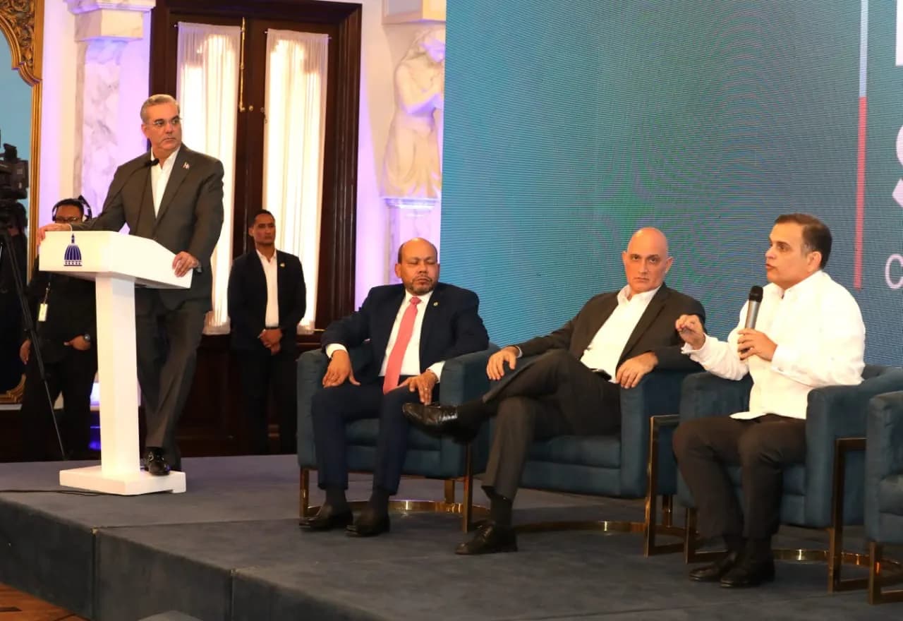 Presidente Abinader dice Ley de Responsabilidad Fiscal será un hito de transparencia para el país