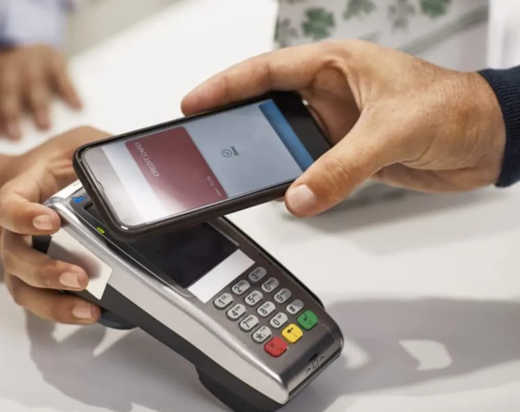Apple Pay comenzó a funcionar en el país
